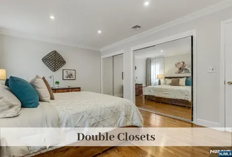 32 Brookside Drive Upper Saddle River NJ 07458