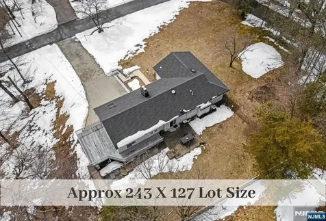32 Brookside Drive Upper Saddle River NJ 07458