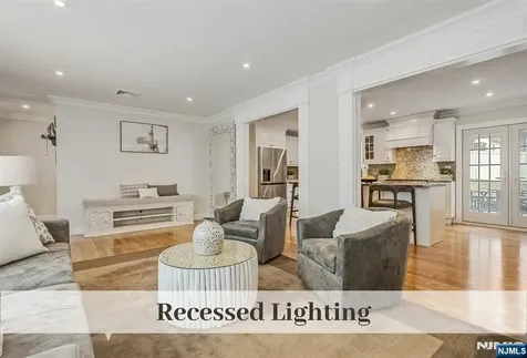 32 Brookside Drive Upper Saddle River NJ 07458