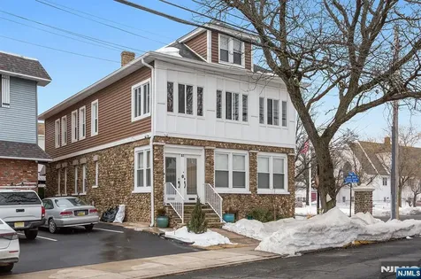 87 Paterson Avenue Wallington NJ 07057
