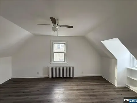 40 Hickory Avenue Bergenfield NJ 07621