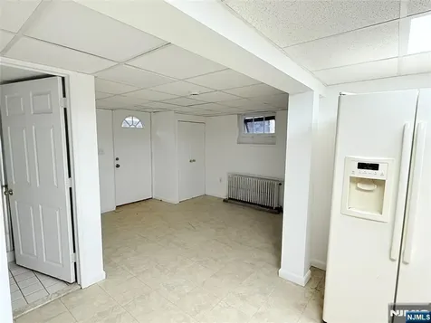 40 Hickory Avenue Bergenfield NJ 07621