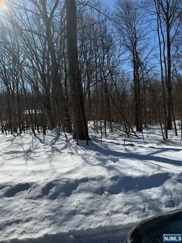15 Saw Mill Road Kinnelon Borough NJ 07405