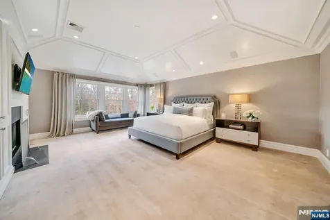 187 Buckingham Road Tenafly NJ 07670