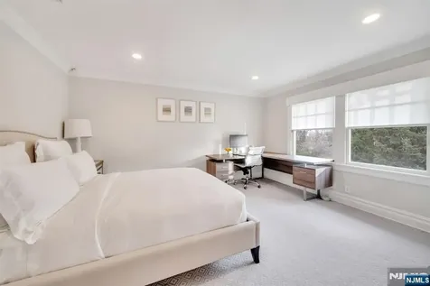 187 Buckingham Road Tenafly NJ 07670