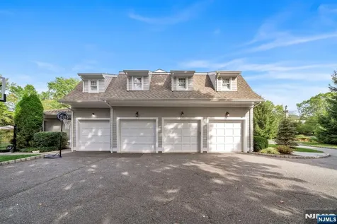 187 Buckingham Road Tenafly NJ 07670