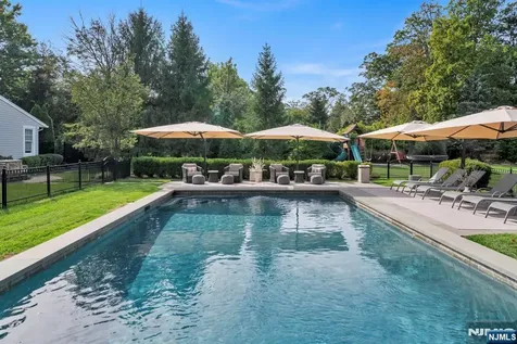 187 Buckingham Road Tenafly NJ 07670