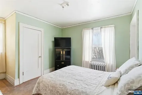 46 N 10th Street Newark NJ 07107