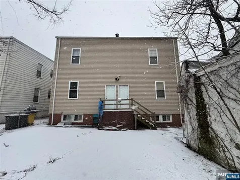 125 Western Parkway Irvington NJ 07111