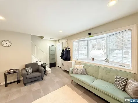 36 Cumberland Avenue Verona NJ 07044