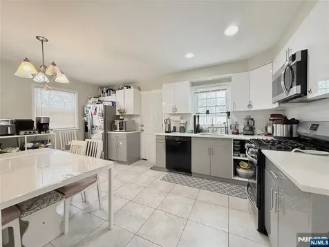36 Cumberland Avenue Verona NJ 07044