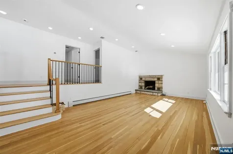 40 Magnolia Avenue Tenafly NJ 07670