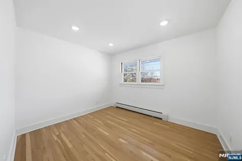 40 Magnolia Avenue Tenafly NJ 07670