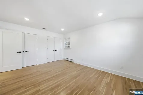 40 Magnolia Avenue Tenafly NJ 07670
