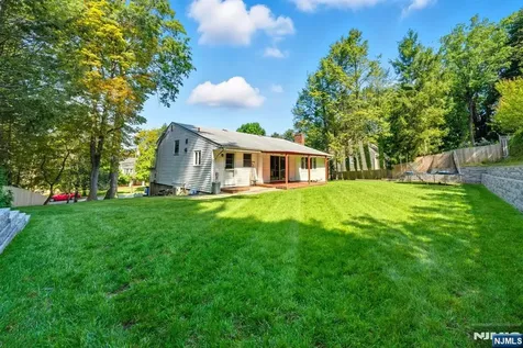 40 Magnolia Avenue Tenafly NJ 07670