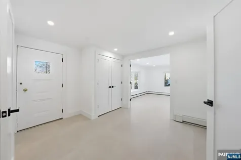 40 Magnolia Avenue Tenafly NJ 07670