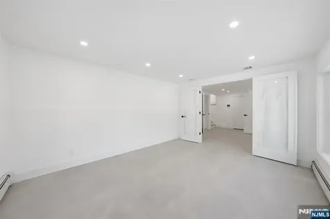 40 Magnolia Avenue Tenafly NJ 07670