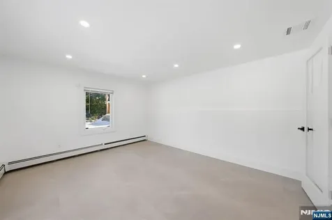40 Magnolia Avenue Tenafly NJ 07670