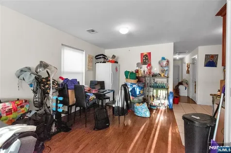 327 Park Street Elizabeth NJ 07206