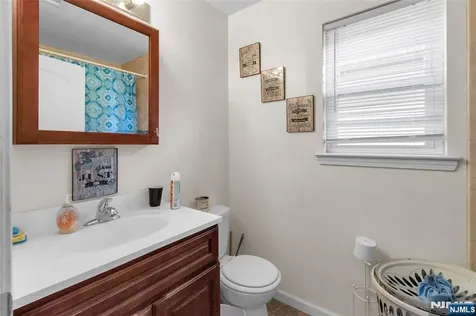 327 Park Street Elizabeth NJ 07206
