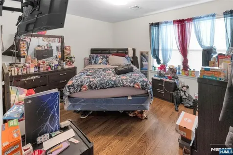 327 Park Street Elizabeth NJ 07206