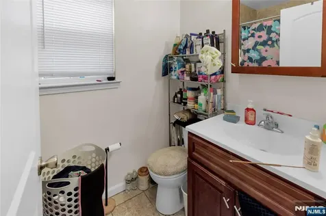 327 Park Street Elizabeth NJ 07206