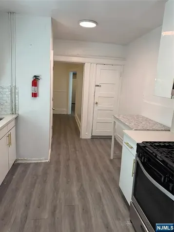 20 Willoughby Newark NJ 07112