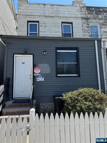 20 Willoughby Newark NJ 07112