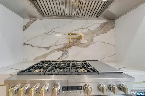 82 Watchung Avenue Montclair NJ 07043