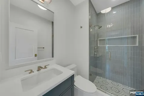 82 Watchung Avenue Montclair NJ 07043