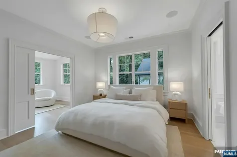 82 Watchung Avenue Montclair NJ 07043