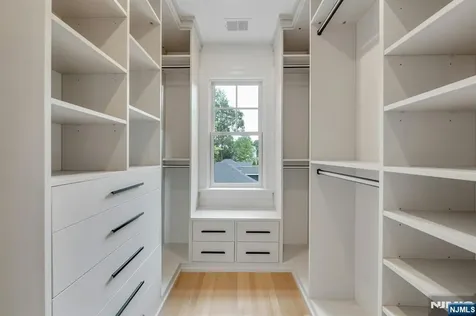 82 Watchung Avenue Montclair NJ 07043