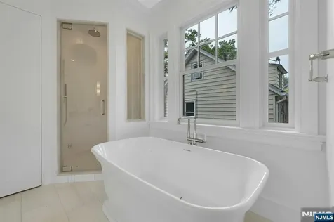 82 Watchung Avenue Montclair NJ 07043