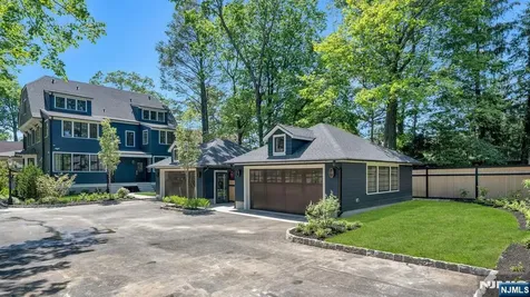 82 Watchung Avenue Montclair NJ 07043