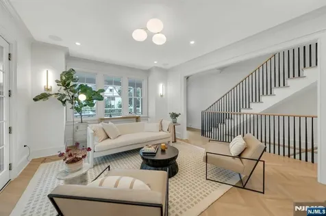 82 Watchung Avenue Montclair NJ 07043