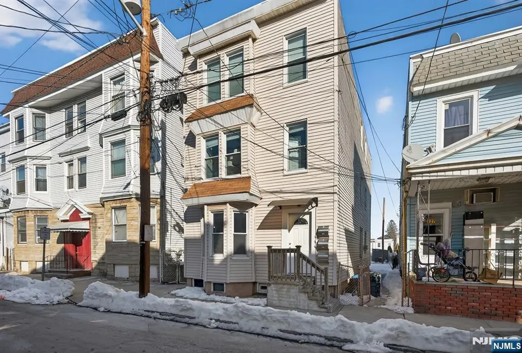 229 Patterson Street Harrison NJ 07029
