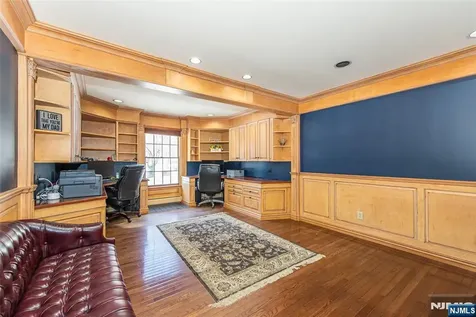 721 Somerset Street Franklin Lakes NJ 07417
