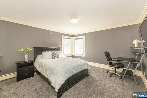 721 Somerset Street Franklin Lakes NJ 07417
