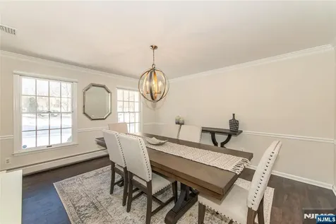 721 Somerset Street Franklin Lakes NJ 07417