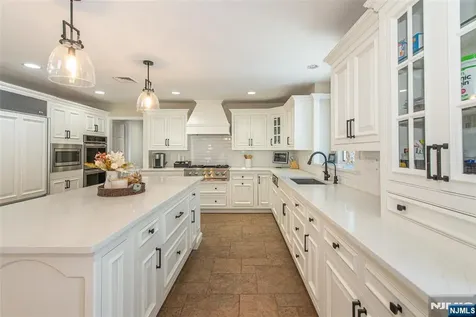 721 Somerset Street Franklin Lakes NJ 07417