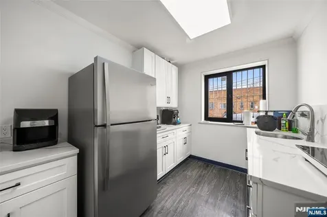 29-31 Industrial Avenue Fairview NJ 07022