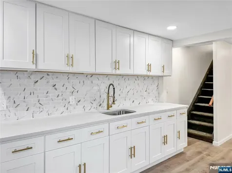 585 Mcchesney Street Orange NJ 07050