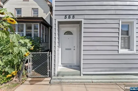 585 Mcchesney Street Orange NJ 07050