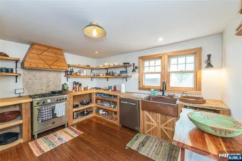 62 Mount Pleasant Road Knowlton NJ 07832