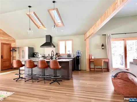 62 Mount Pleasant Road Knowlton NJ 07832