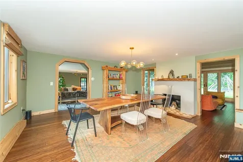 62 Mount Pleasant Road Knowlton NJ 07832