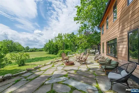62 Mount Pleasant Road Knowlton NJ 07832