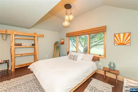 62 Mount Pleasant Road Knowlton NJ 07832