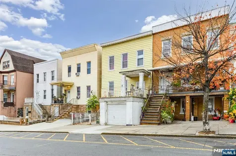 6511 Hudson Avenue West New York NJ 07093