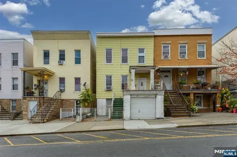 6511 Hudson Avenue West New York NJ 07093